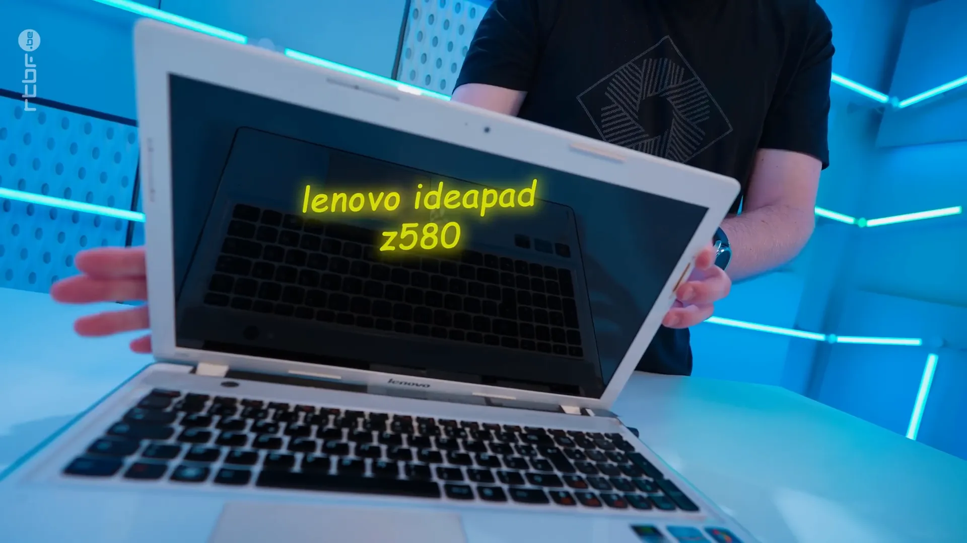 Vieux PC testé pour la récupération