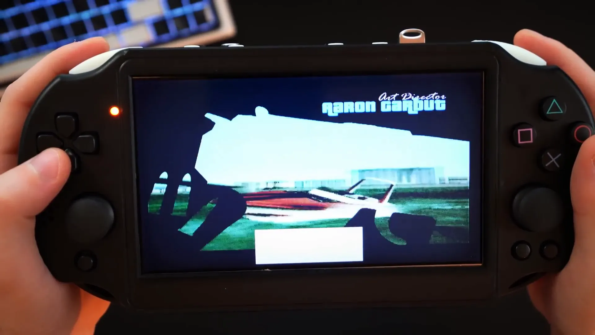 Lancement de Vice City sur la PS2 V7 - gameplay et framerate