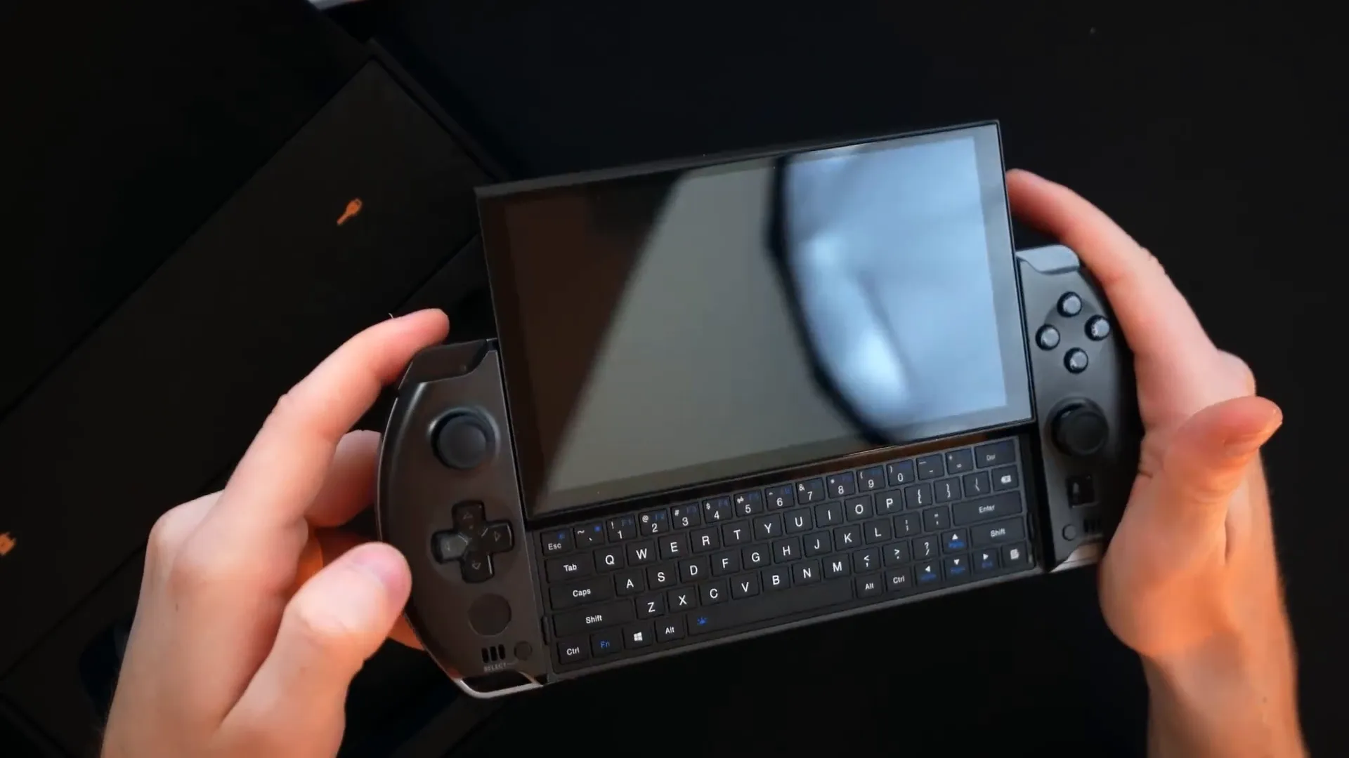 La GPD: présentation design façon PSP avec clavier intégré