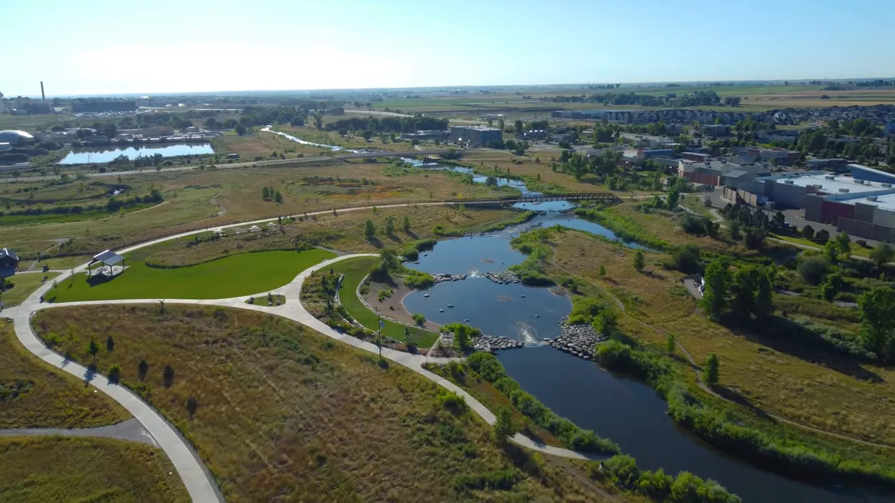 Trailhead leading into scenic foothills near Longmont