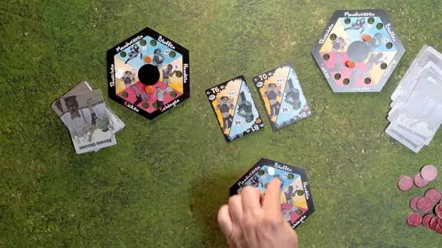 Hexfeld mit farbigen Segmenten und einem platzierten Totem in der Mitte