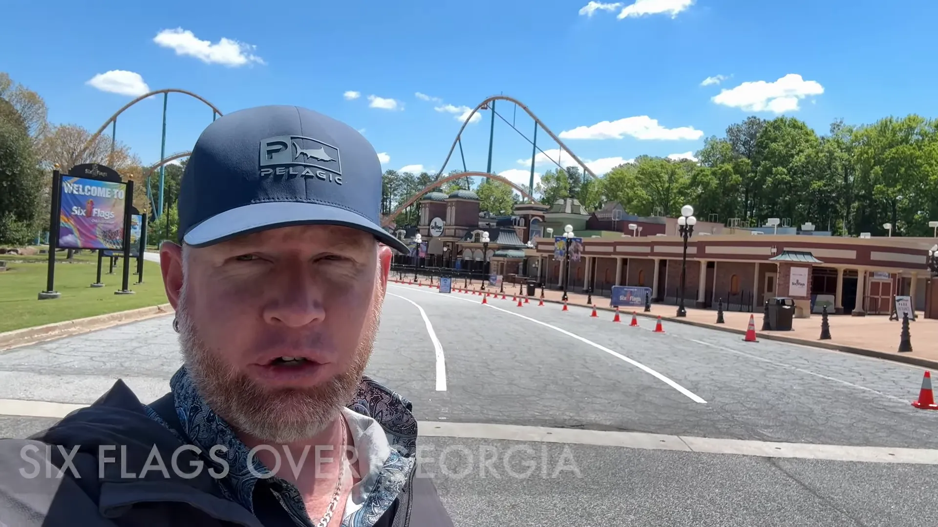 Entrance to Six Flags Over Georgia