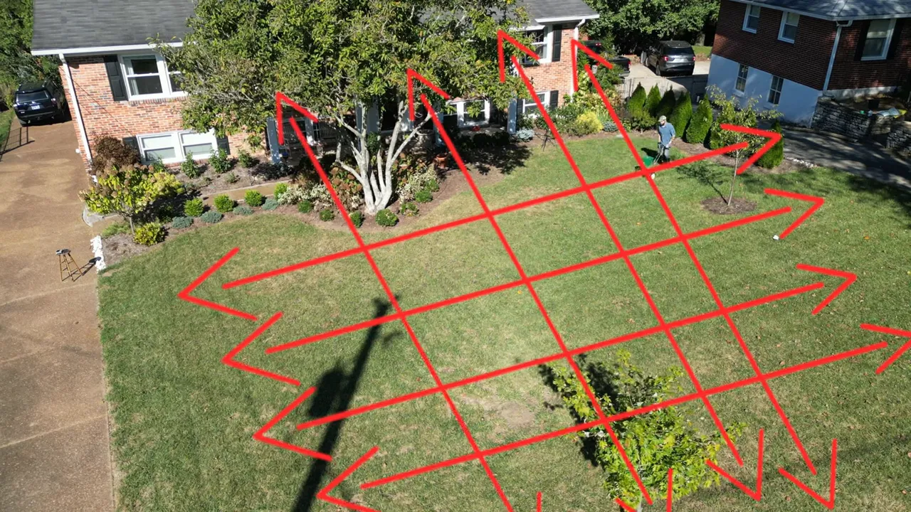 Aerial view of a lawn with arrows showing a perpendicular crisscross spreader pattern