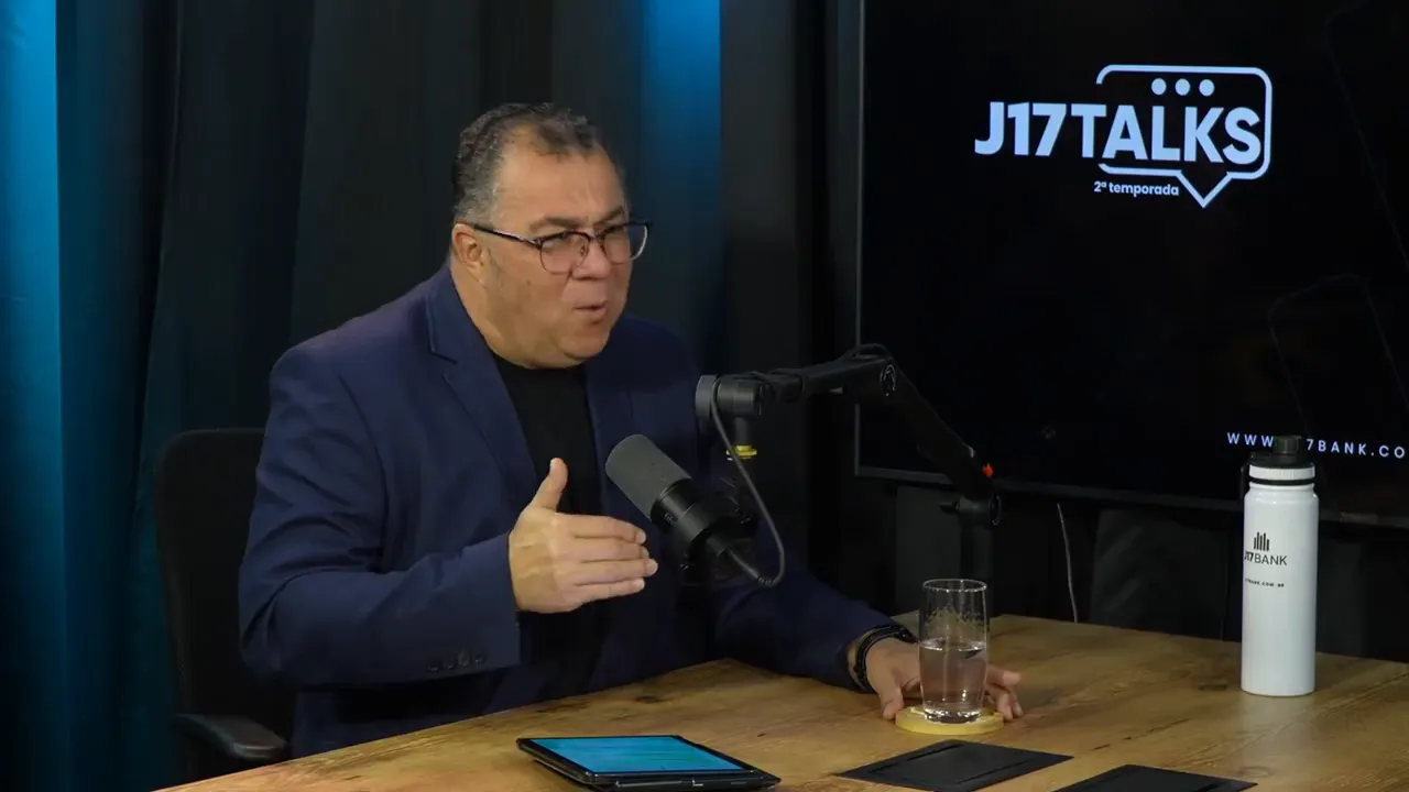 João enfatiza a proximidade com os Corbans
