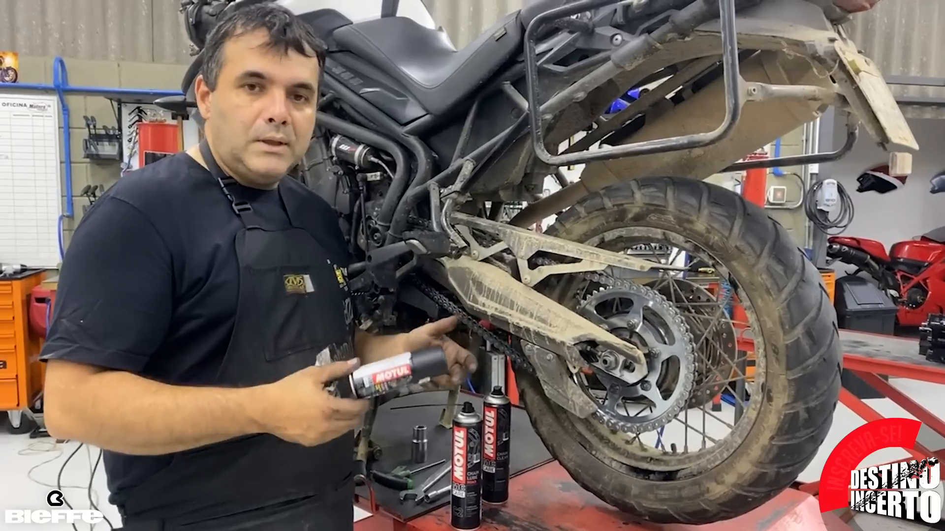 Produtos Motul para lubrificação de correntes