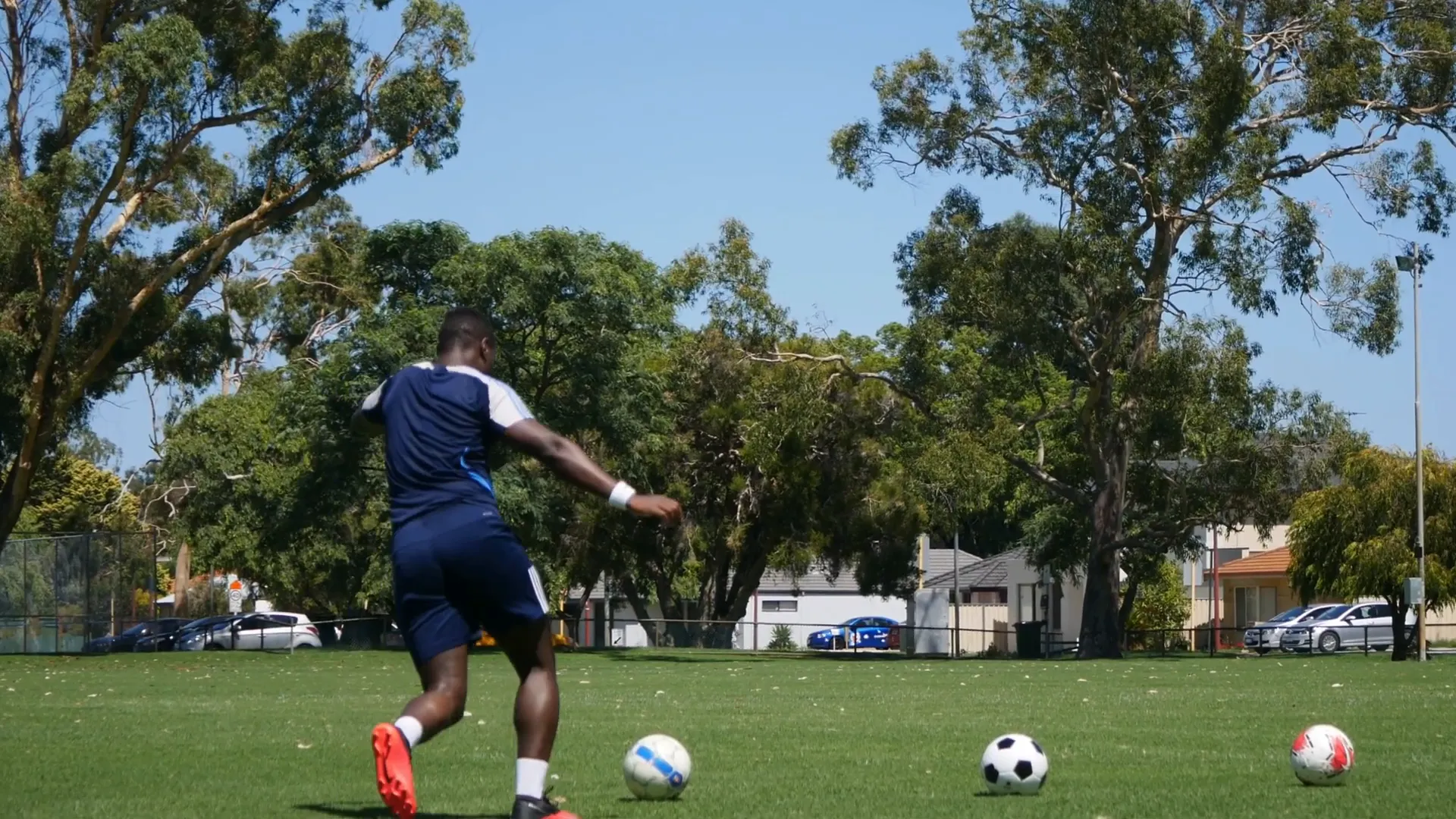 Demonstration of long pass technique