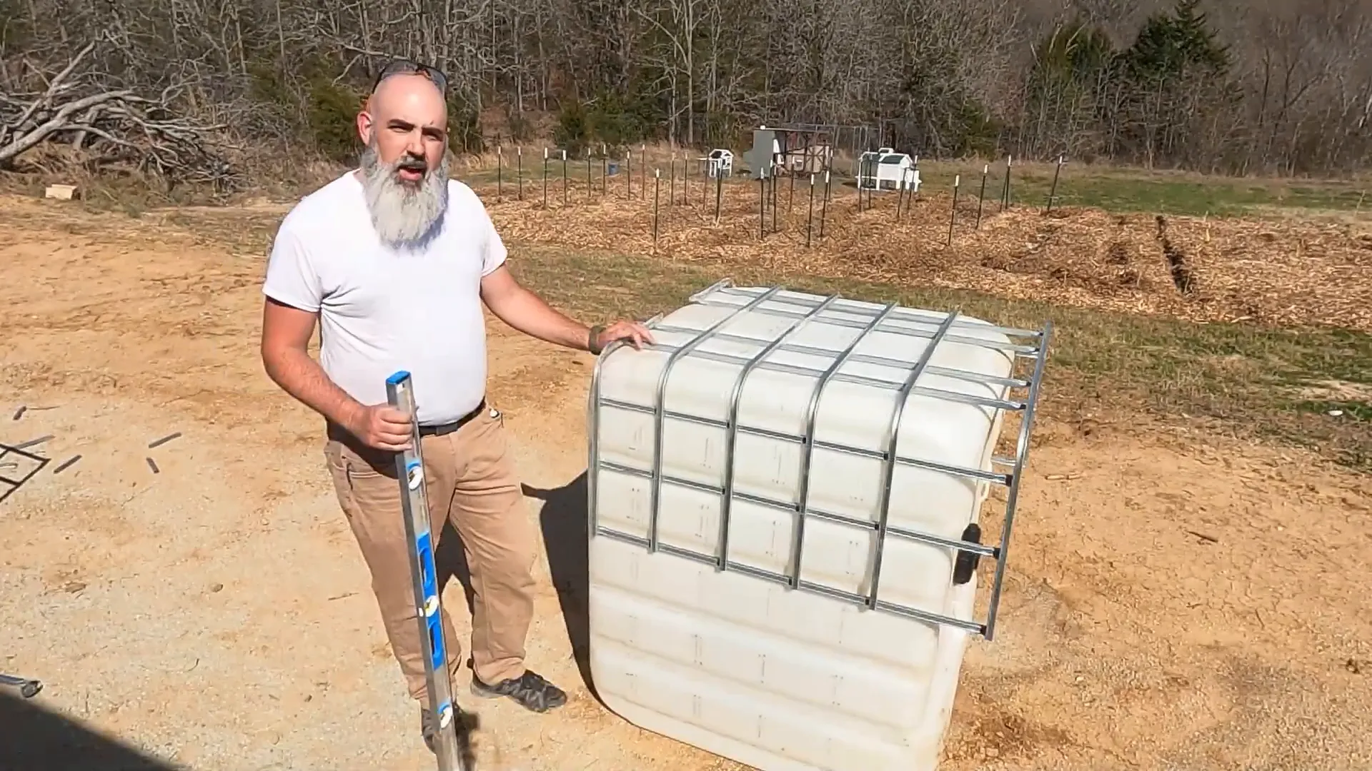 Cutting lines drawn on the IBC tote bladder
