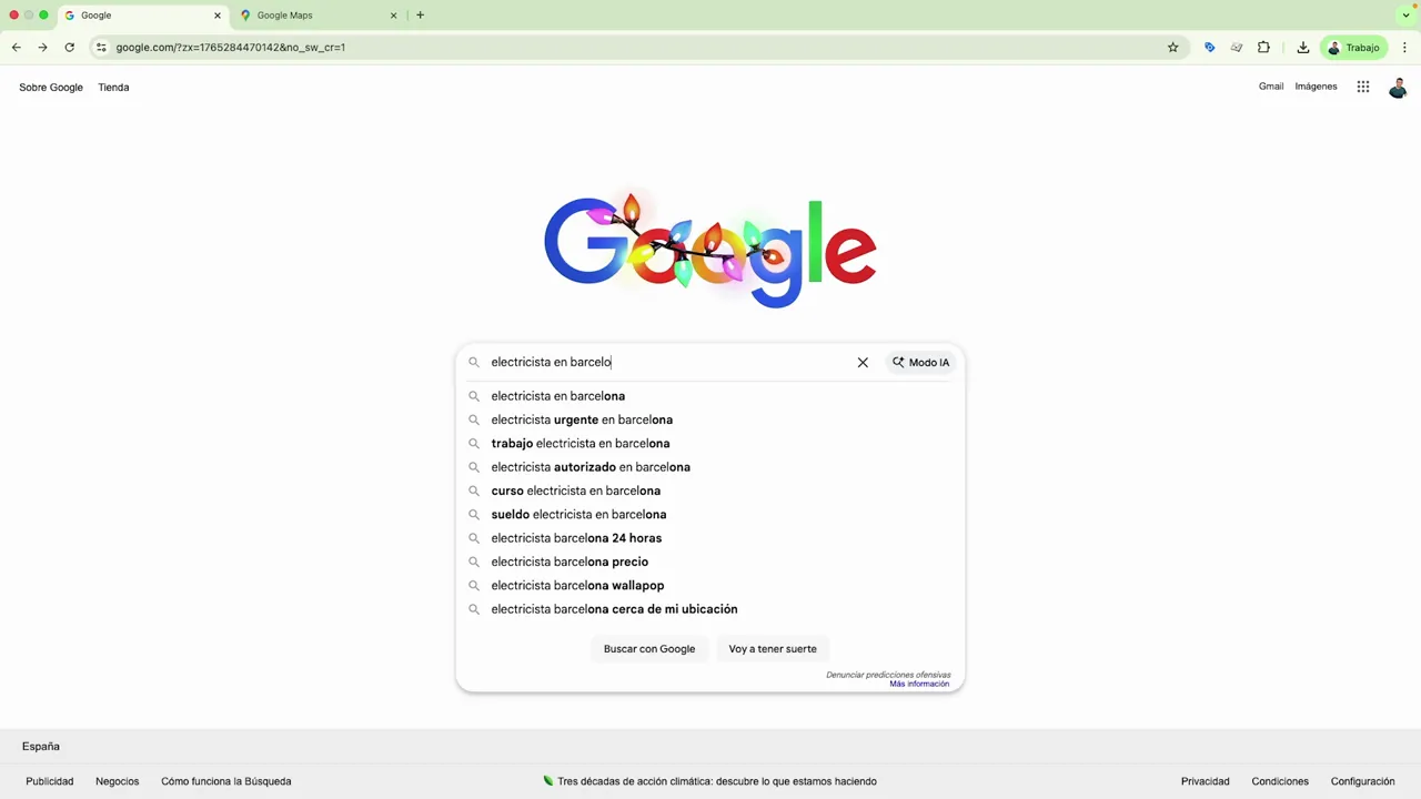 Captura de Google mostrando sugerencias de b&uacute;squeda para 'electricista en barcelona'.