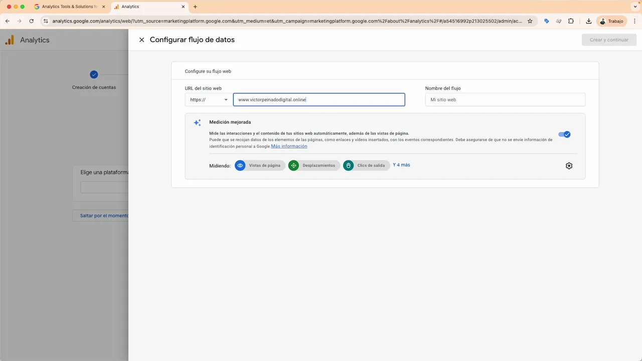 Formulario de creación de flujo de datos en Google Analytics 4 con un dominio completo en el campo URL y la medición mejorada habilitada