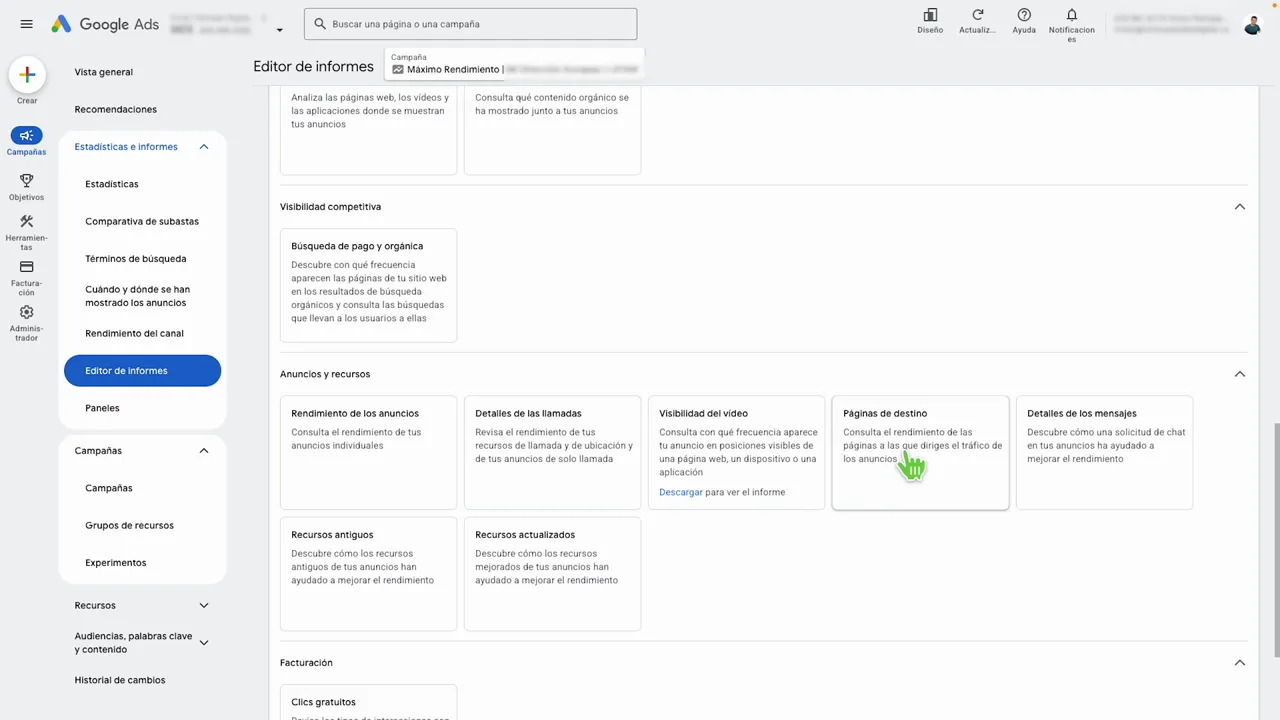 Editor de informes de Google Ads con la tarjeta 'Páginas de destino' destacada