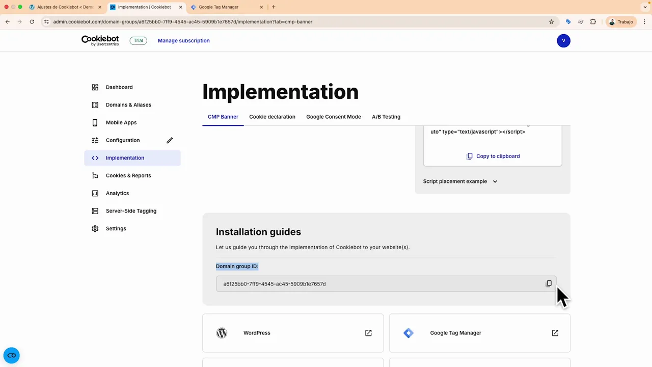 Campo 'Domain group ID' en Cookiebot con el identificador visible y el icono de copiar.
