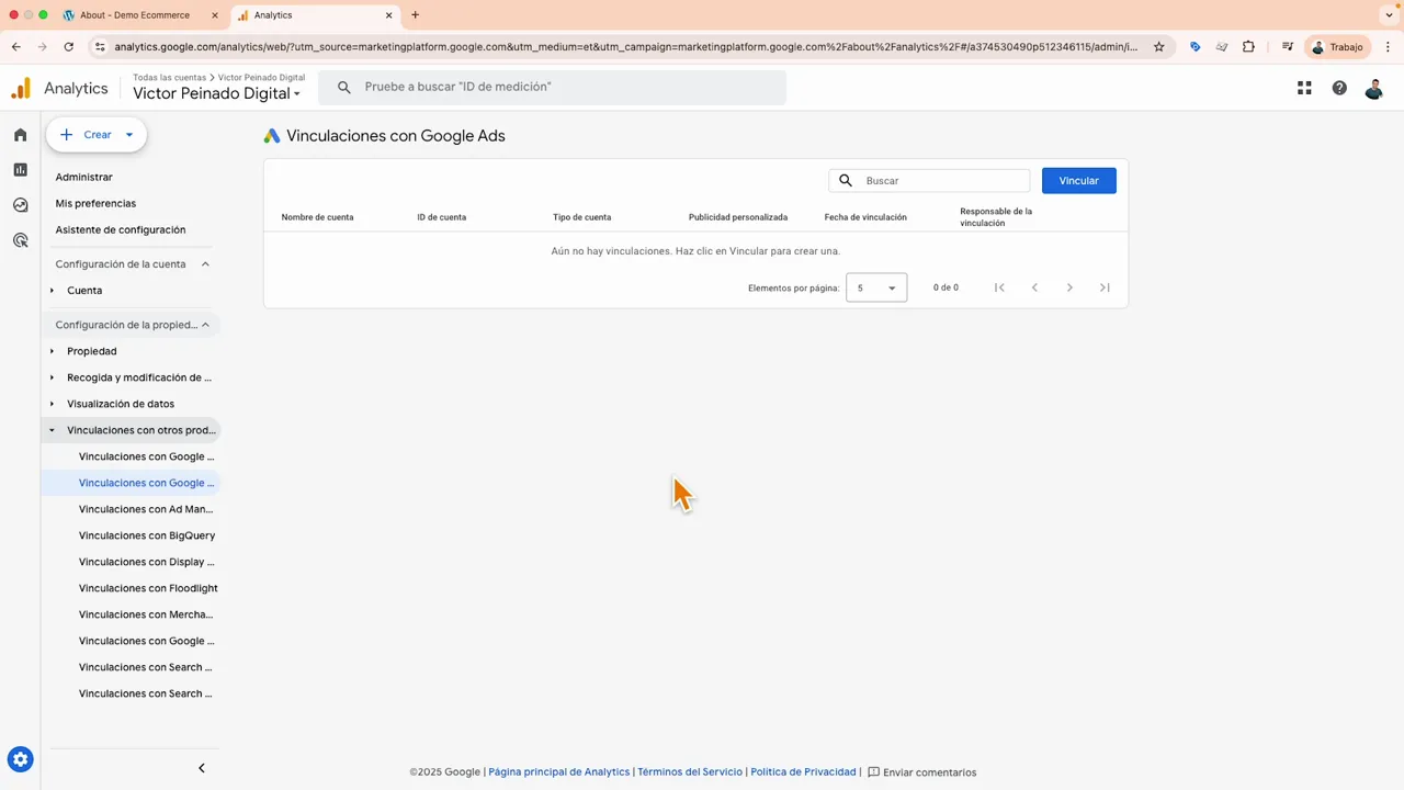 Interfaz de Google Analytics mostrando 'Vinculaciones con Google Ads' y botón azul 'Vincular'