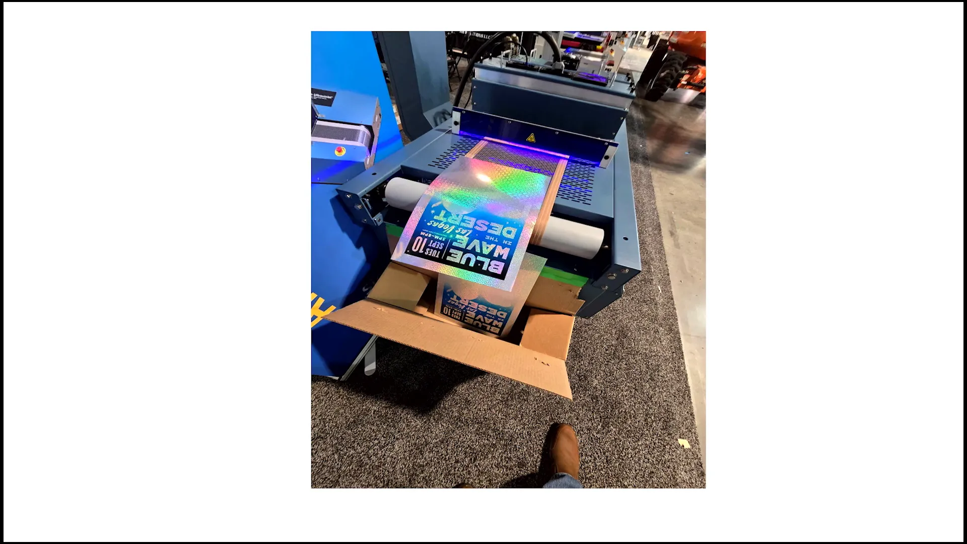 Printing on foil with UV inks at trade show