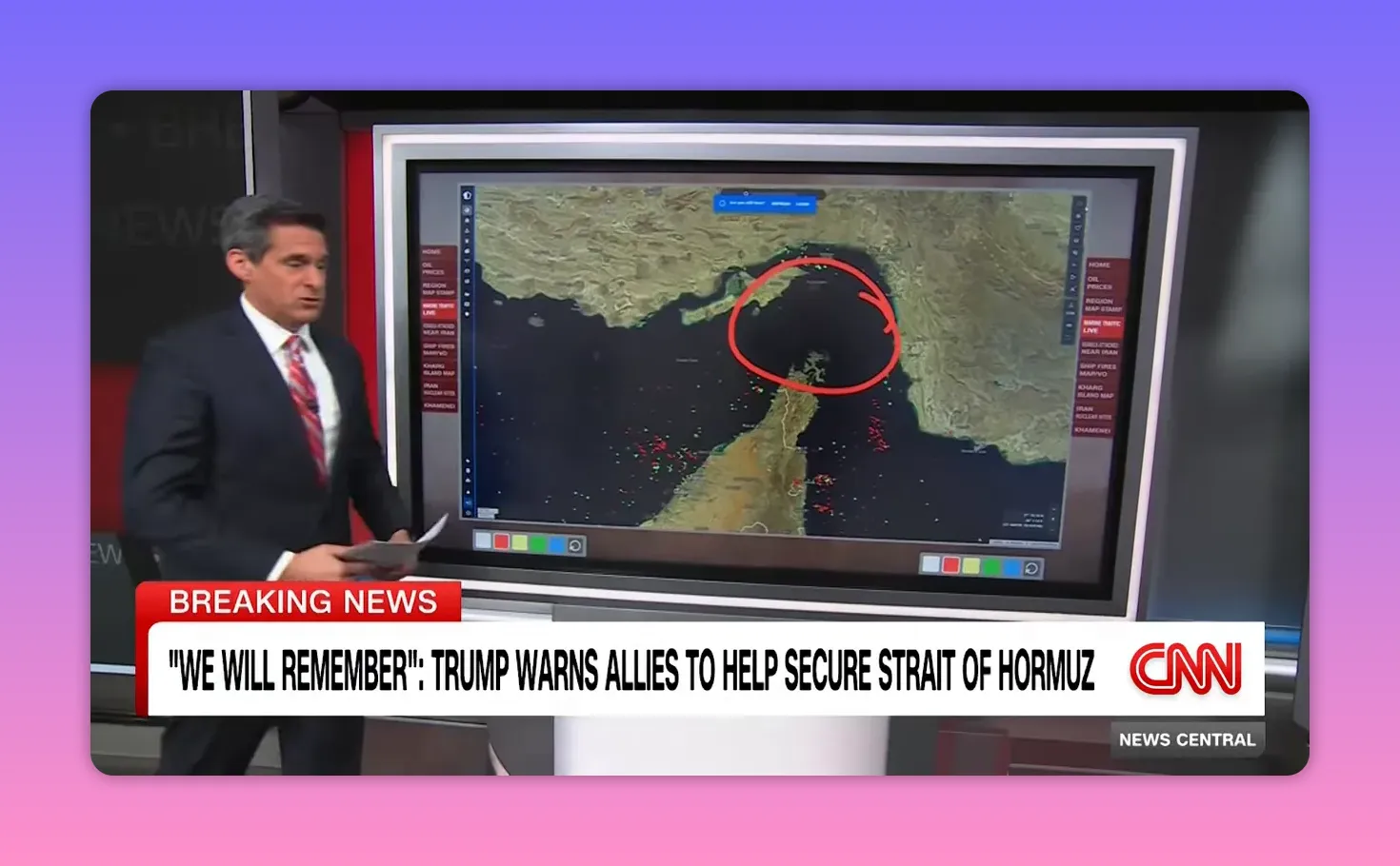Große Studiokarte des Persischen Golfs mit rotem Kreis, der die Straße von Hormuz markiert; Moderator links.