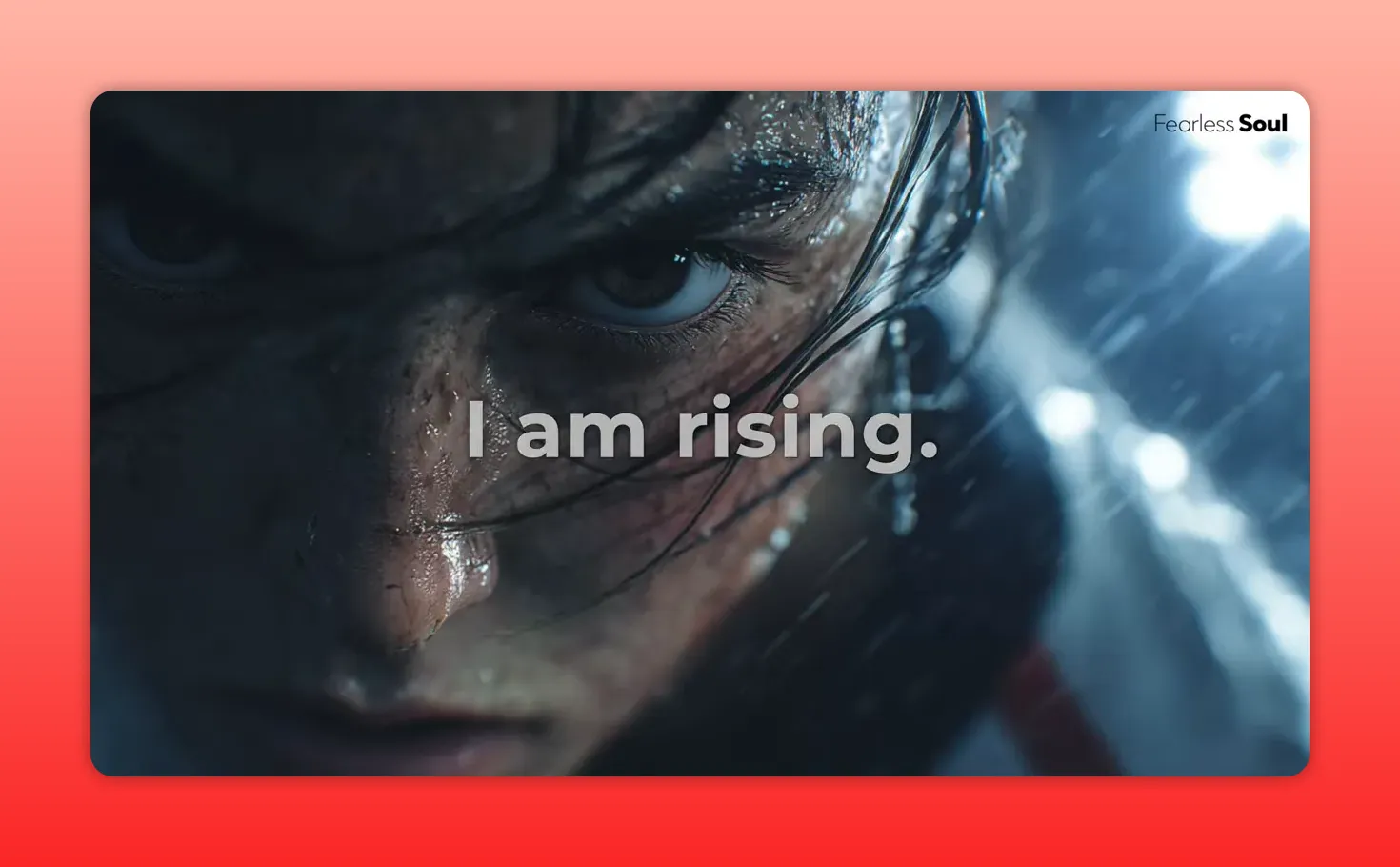 Primo piano di un volto determinato con gocce d'acqua e la scritta 'I am rising.'