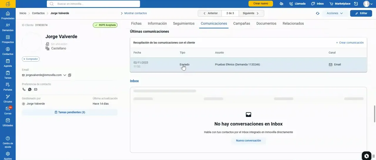 Ficha de contacto de Immovilla con la pestaña de comunicaciones abierta y una fila de comunicación