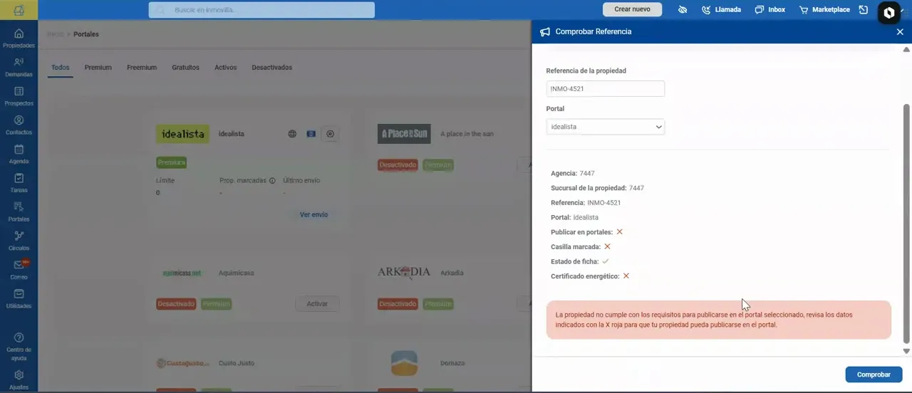 Panel lateral de comprobación de referencia con resultados y aviso de error