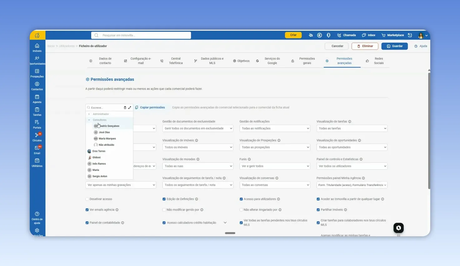 Ficha de edição de utilizador com a lista de comerciais aberta na secção de permissões avançadas