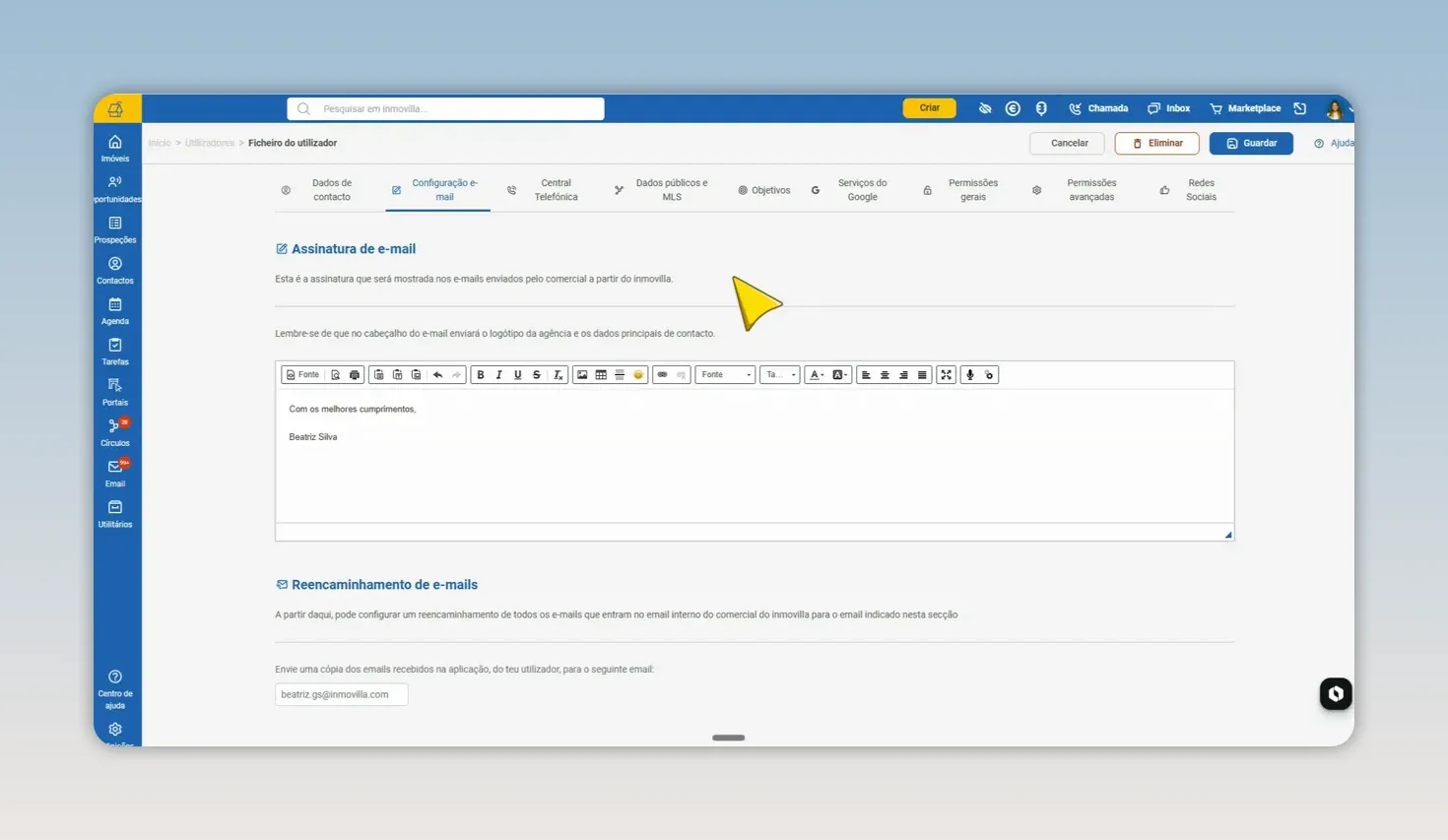 Página de configuração de e-mail com a barra de ferramentas e a área de edição da assinatura