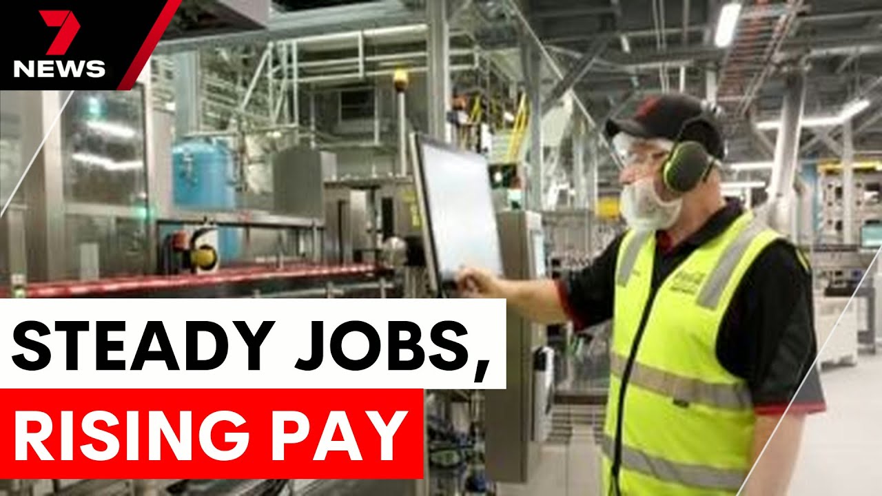 Featured image for the blog, "Australia's Steady Employment Outlook and Rising Wages"