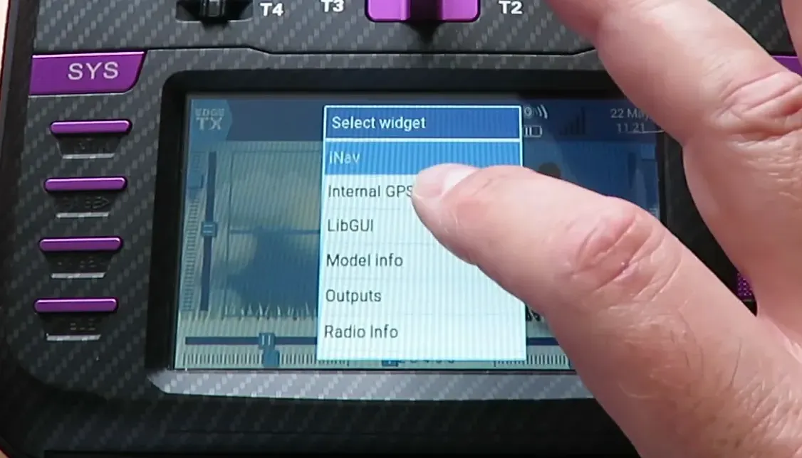 Widget setup screen: adding outputs and model details
