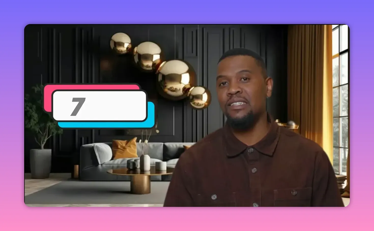 7 out of 10 rating overlay while explaining an IPTV app