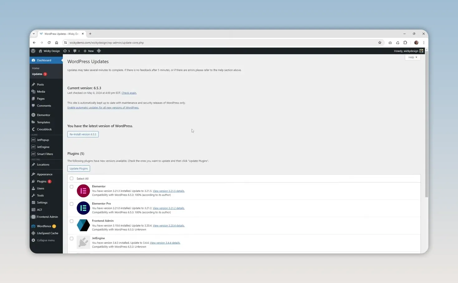 Trang cập nhật WordPress hiển thị các plugin đang chờ cập nhật