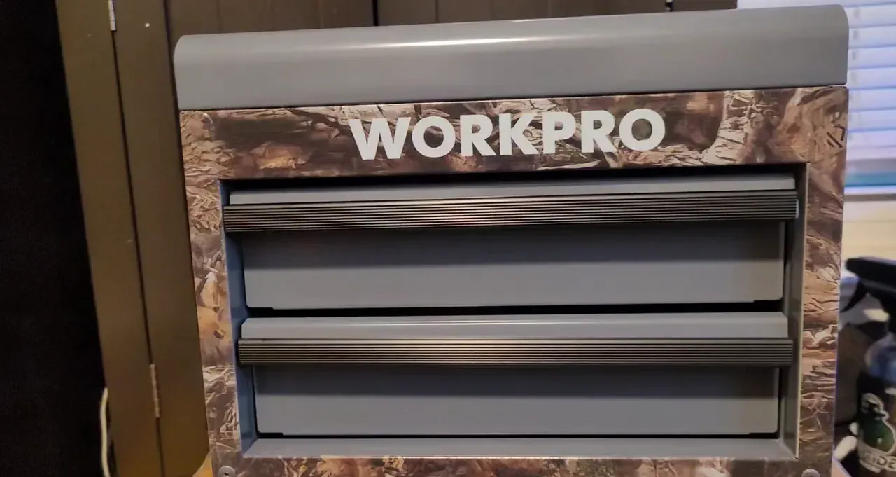 Mặt trước tủ đồ nghề Workpro mini với logo và hai ngăn kéo