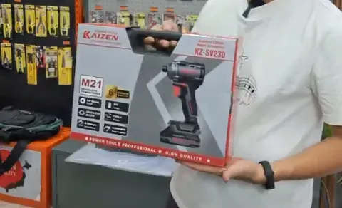 Hộp đựng máy bắn vít Kaizen và Toyota so sánh