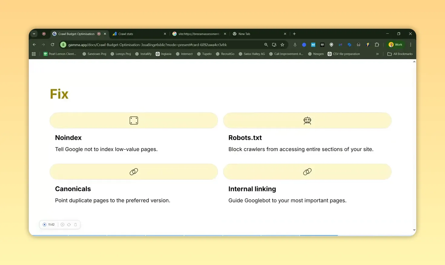Trang trình bày bốn hướng xử lý gồm không lập chỉ mục, robots.txt, chuẩn hóa URL và liên kết nội bộ