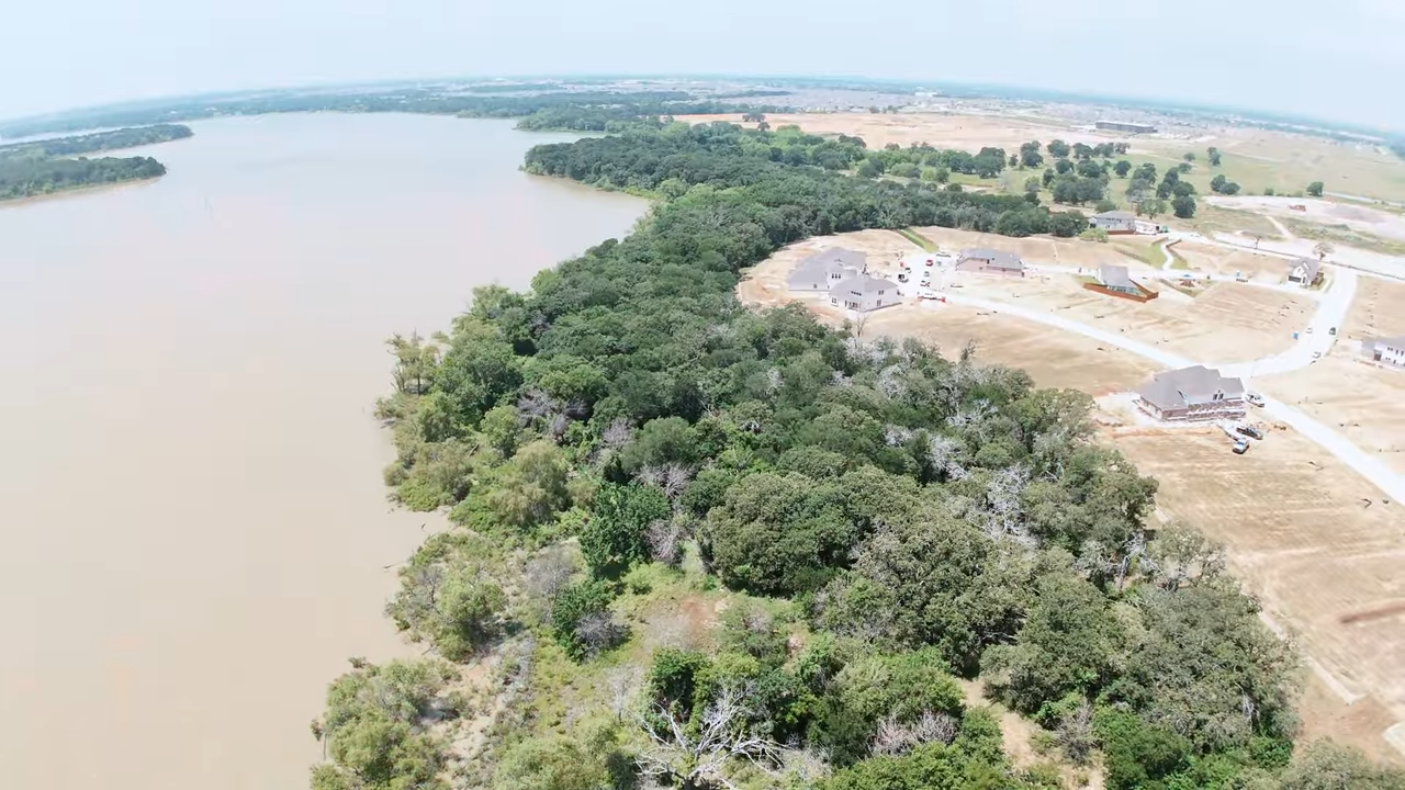 aerial view of Lewisville Lake in Little Elm, TX
