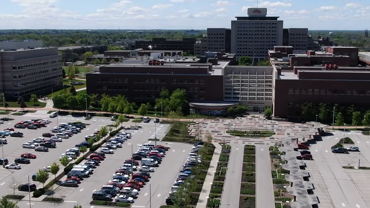 Aerial view of Indianapolis with cars in a parking lot