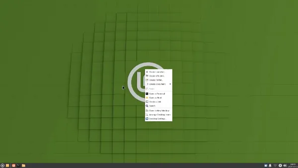 lightweight linux distro Linux Mint Xfce Edition User Interface