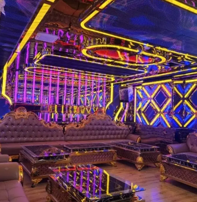 다낭 벤츠 가라오케 | Benz KTV