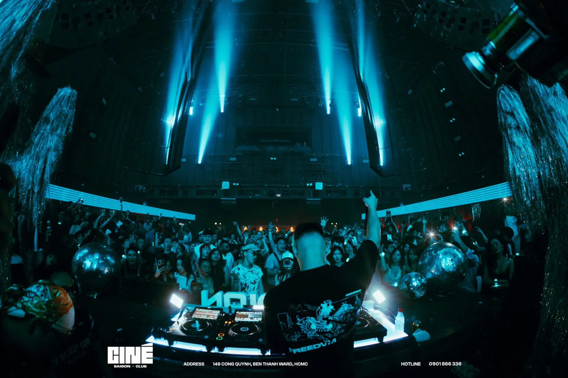 호치민 사인 클럽 | CINE Club Saigon