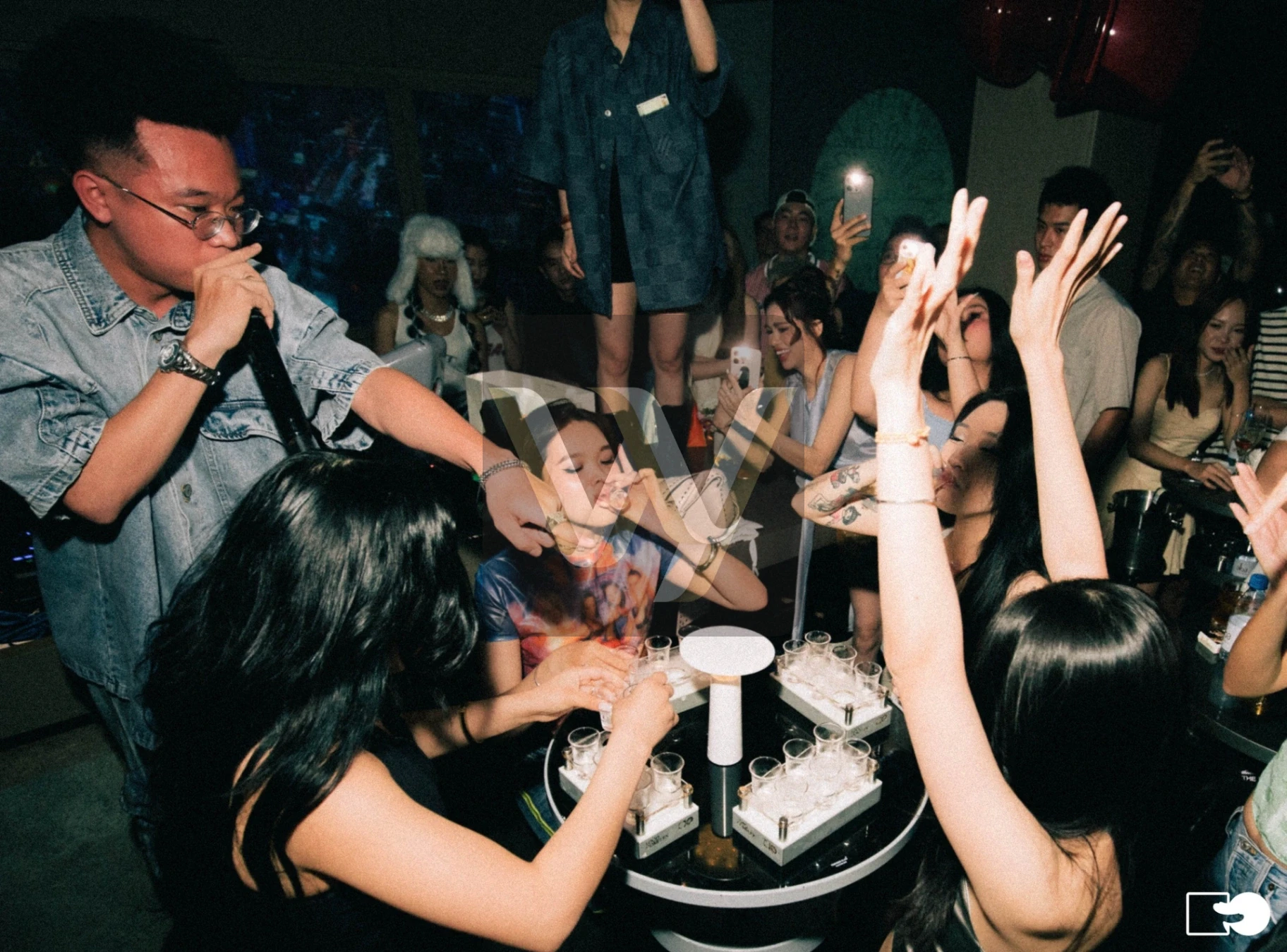 호치민 1군 네이버후드 클럽 | Neighborhood Club - INSIDE VIBE 1 (preview)