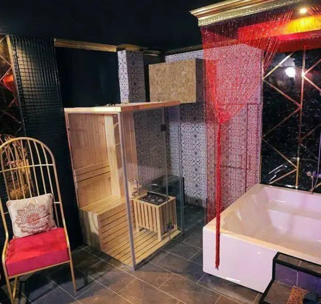 호치민 10군 로컬 불건마 PA relax 마사지