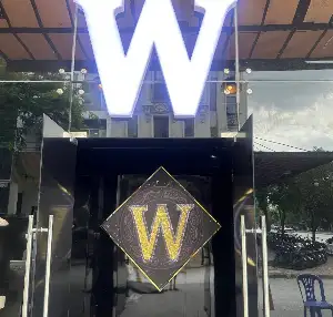 호치민 7군 더블유 가라오케 | W KTV - INSIDE VIBE 1 (preview)