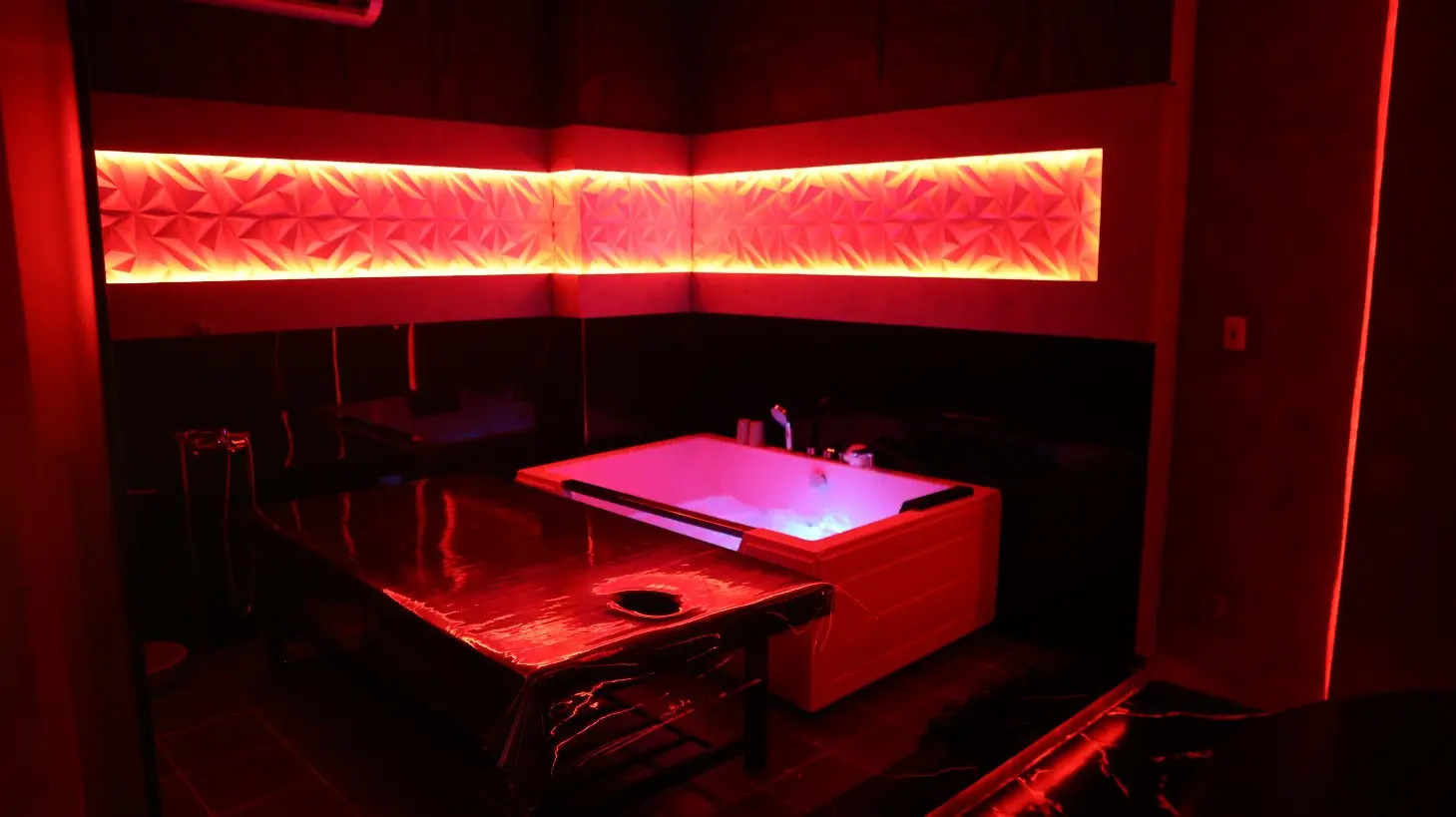 다낭 때밀이 & 방석집 요정스파 | Yojung spa