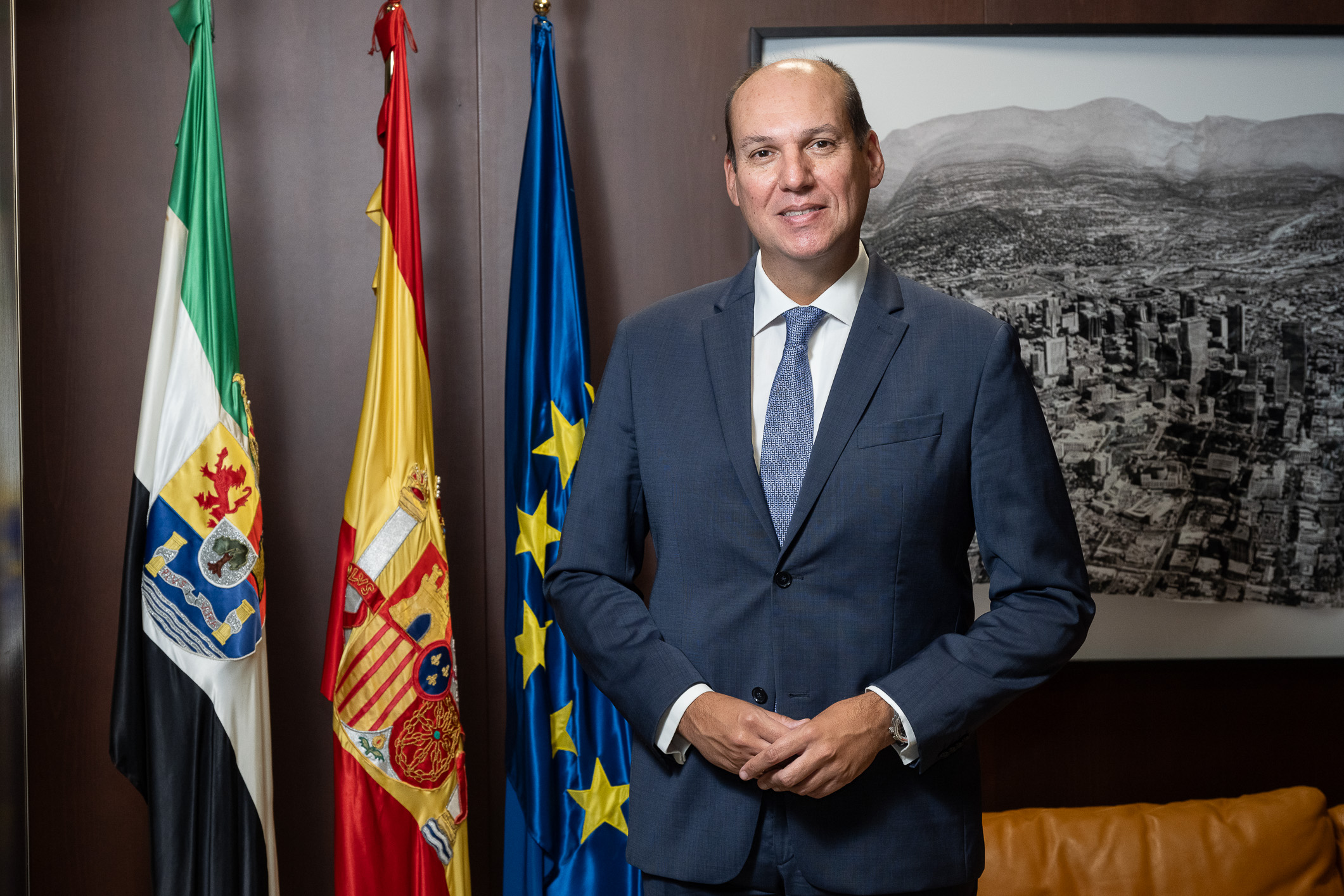 Luis Alfonso Hernández Carrón