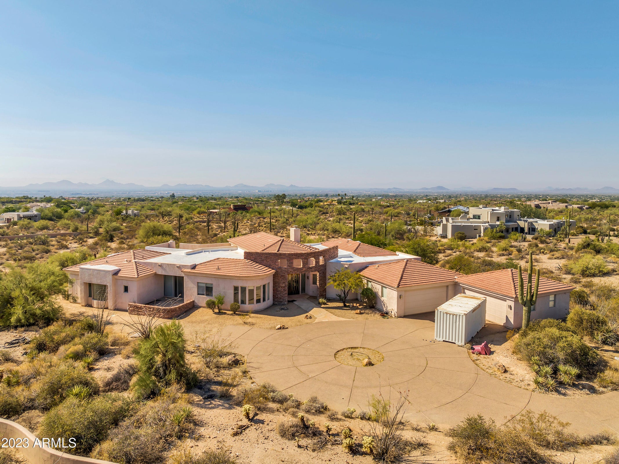 HomeSmart Agents Score Big for Clients in Scottsdale : Rare Investment Opportunity