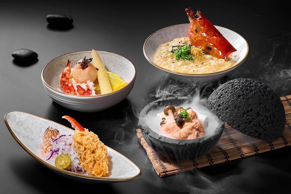 匠．精緻鍋物菜單的多款海鮮與龍蝦料理，搭配創意擺盤與蒸氣效果。