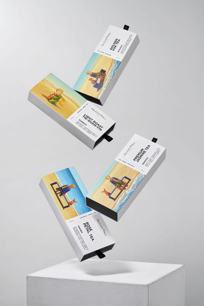 小王子系列茶品包裝，呼應特展夢幻主題，融入經典角色元素。