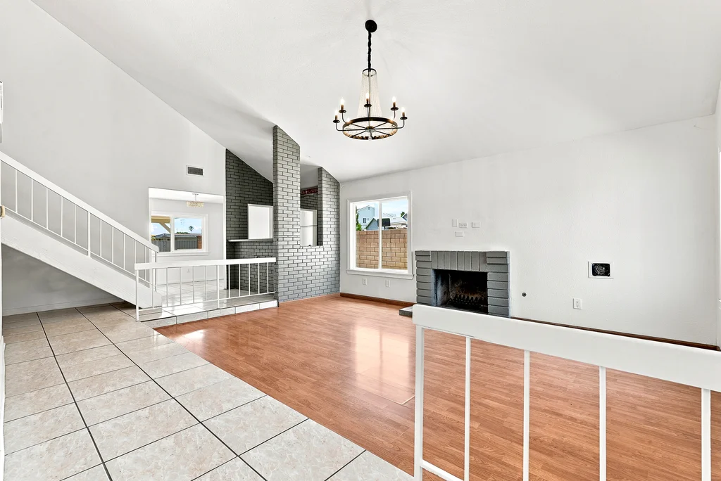 11423_Bartee_Avenue_006
