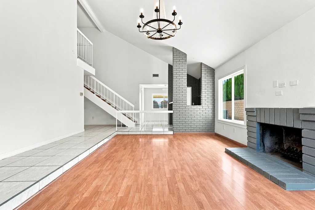 11423_Bartee_Avenue_009