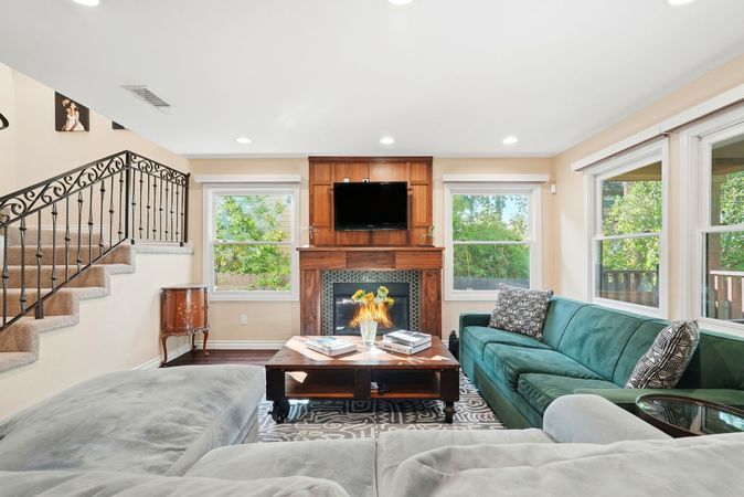 13_1020_Garfield_Ave_Pasadena_014