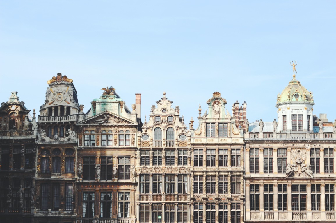 Traveling in Europe as a Digital Nomad: Veteran Hacks Traveling in Europe as a Digital Nomad: Veteran Hacks