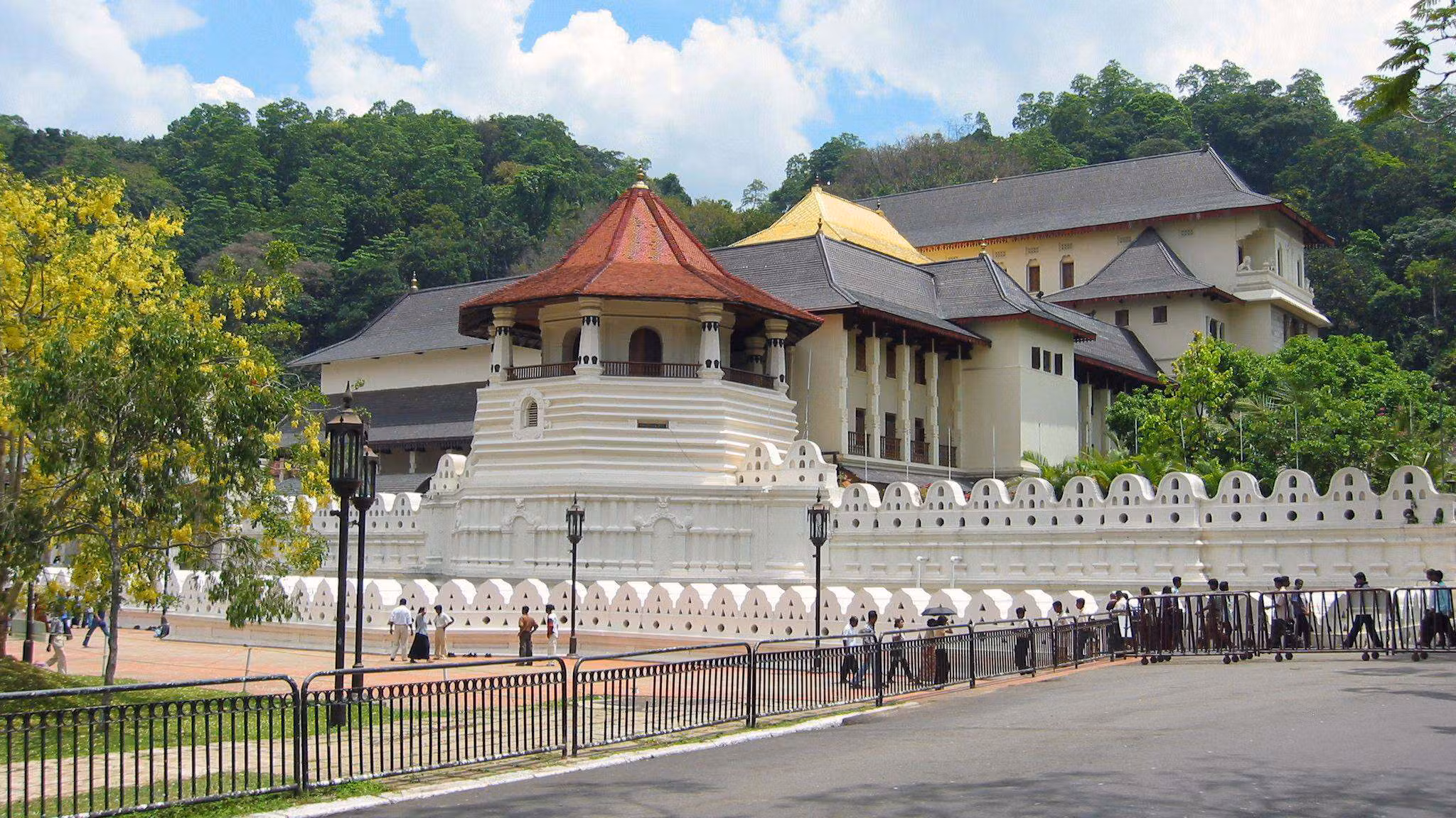 Kandy - Image 5