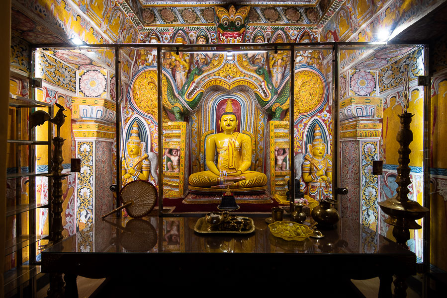 Asgiriya Monastery Kandy - Image 1