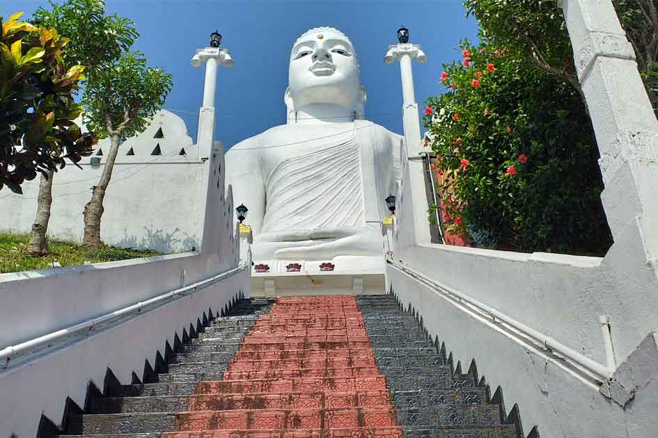 Bahirawakanda Big Buddha - Image 1